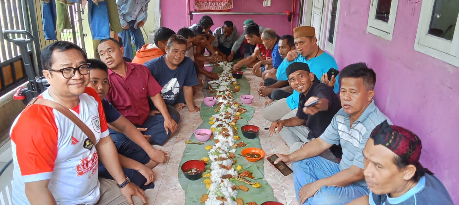 Memperkuat Silaturahmi warga. Dusun Gebang Jaya Kelurahan Pelawad Membentuk Peguyuban.